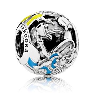 Pandora Disney Retired Alice in Wonderland Openwork Mad Hatter Tea Party Charm🫖